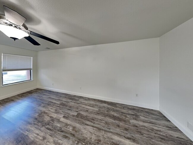 Foto del edificio - 2628 Frazier Ave