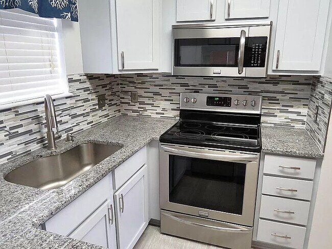 Foto del edificio - 8380 Northside Dr