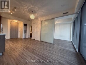 Building Photo - 390 Cherry St