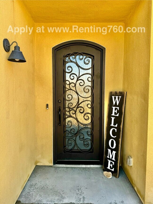 Foto del edificio - Newer Build 4 Bedroom 3 Bathroom Home With...