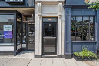 Building Photo - 46 N Village Ave