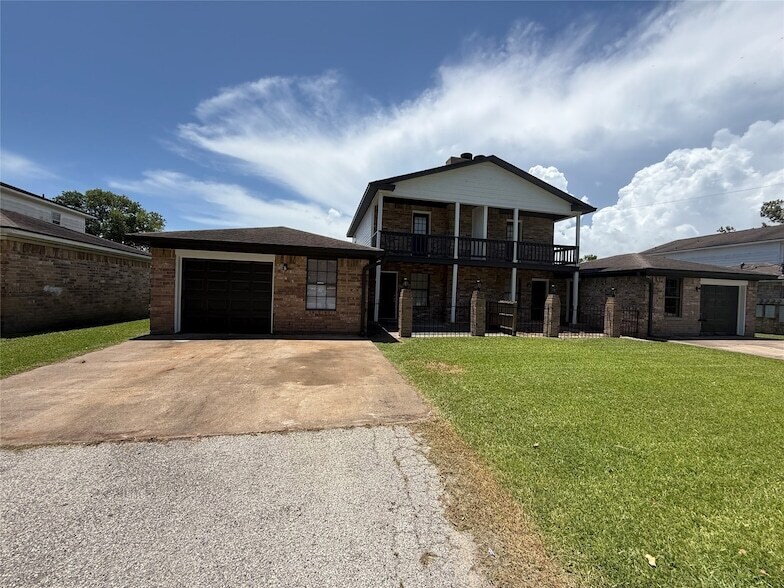 Foto principal - 4504 Avenue L