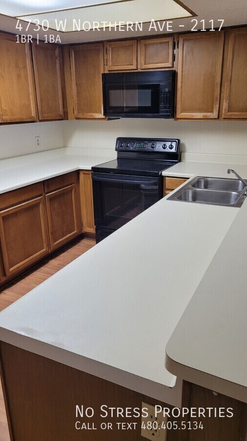 Building Photo - 1 Bed With Den Condo off 47th Ave and Nort...