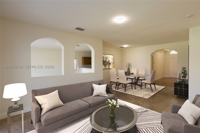 Building Photo - 17120 SW 92nd Ct