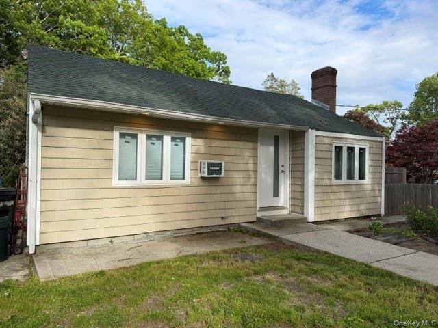 Building Photo - 79 Manor Dr