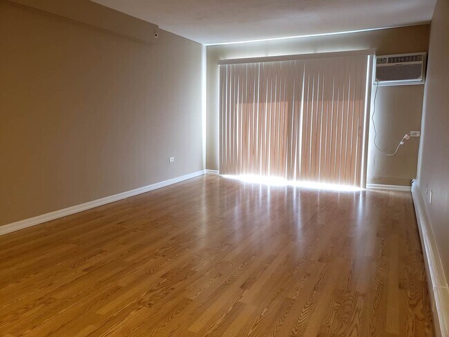 Foto del edificio - 10209 86th Terrace