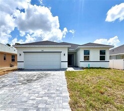 Building Photo - 104 Australian Dr