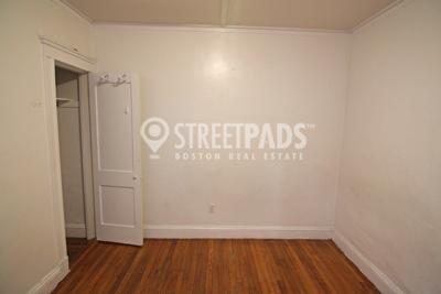 Foto del edificio - 1 bedroom in Boston MA 02215