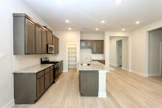 Building Photo - 9622 Pink Lotus Ct