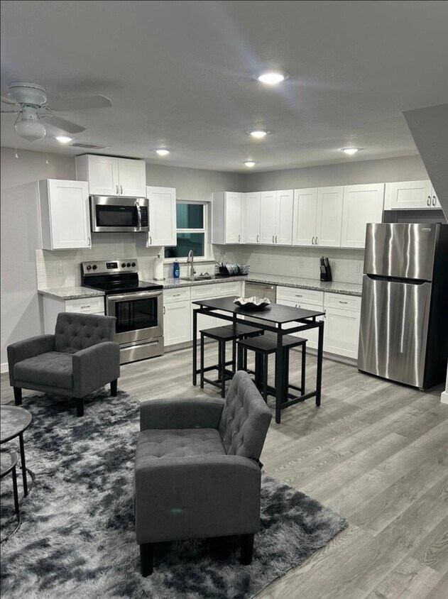 Foto principal - 4616 Shreveport Blvd