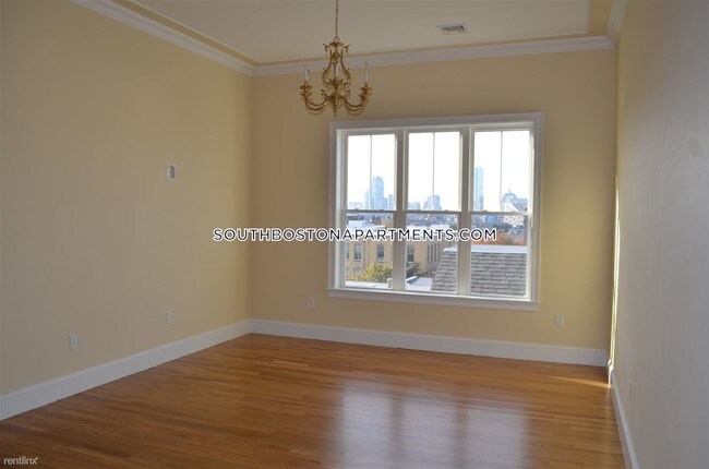 Foto del edificio - 2 br, 1 bath  - 393 W Broadway