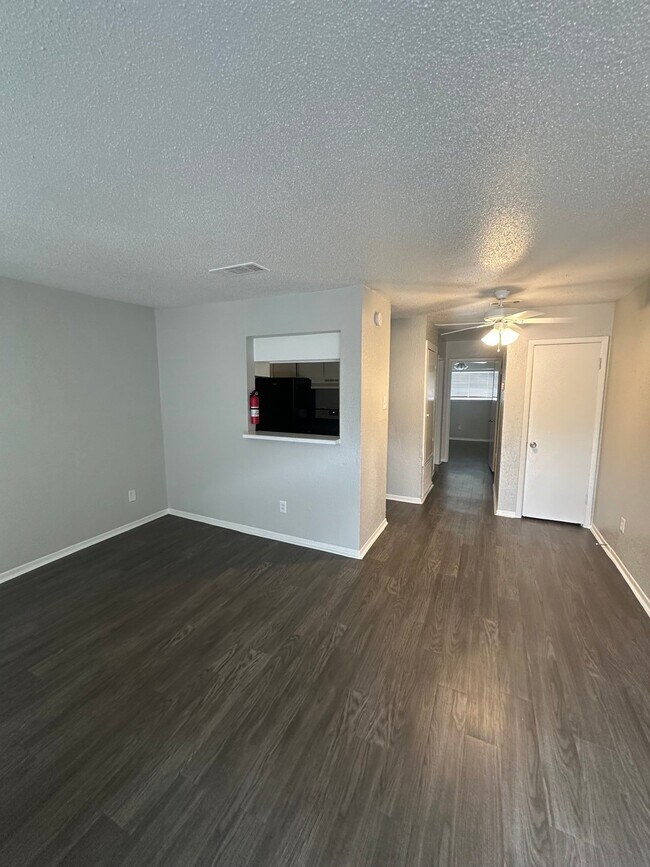 Foto del edificio - 838 Oak St