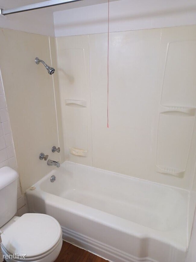 Foto del edificio - 1 br, 1 bath House - 510 North College Str...