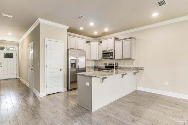 Building Photo - 311 S E St