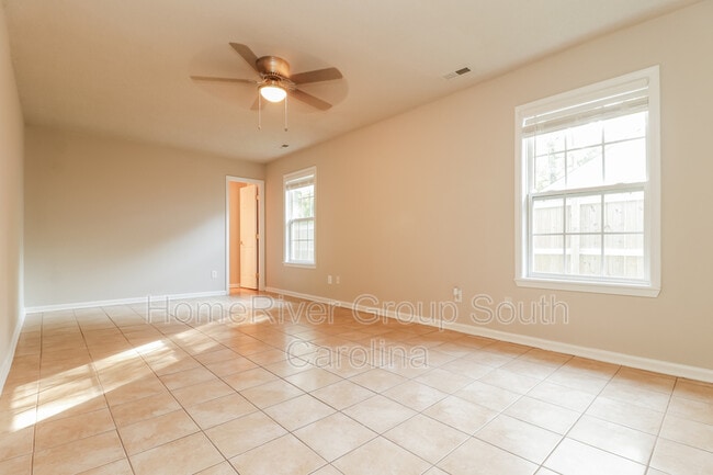 Building Photo - 108 Robert Dr