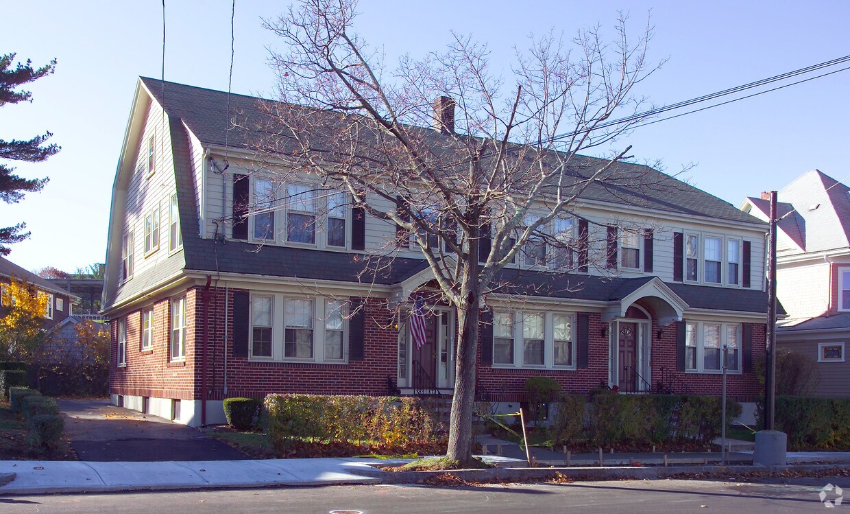 2931 Standish Ave, Quincy, MA 02170 Apartments in Quincy, MA