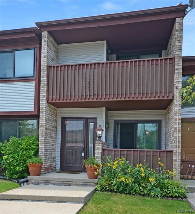 Foto del edificio - 34900 Mercer Ln