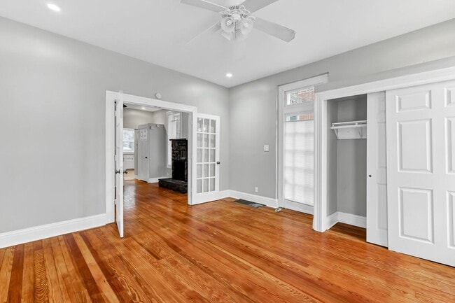 Building Photo - Huge Renovated 1 Bedroom SFD in South Tower Grove