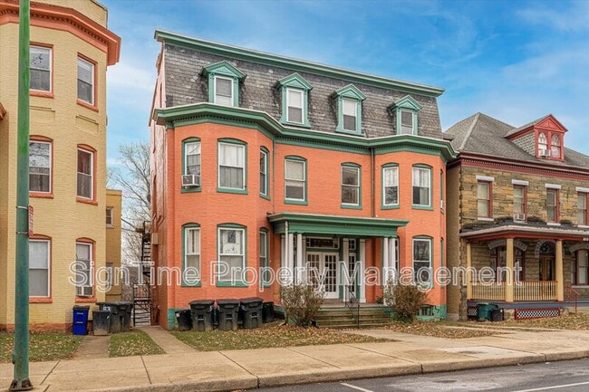 Building Photo - 59 Broadway