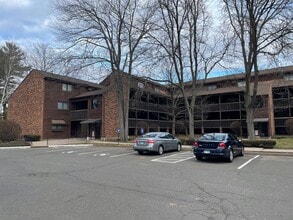 Building Photo - 492 East St