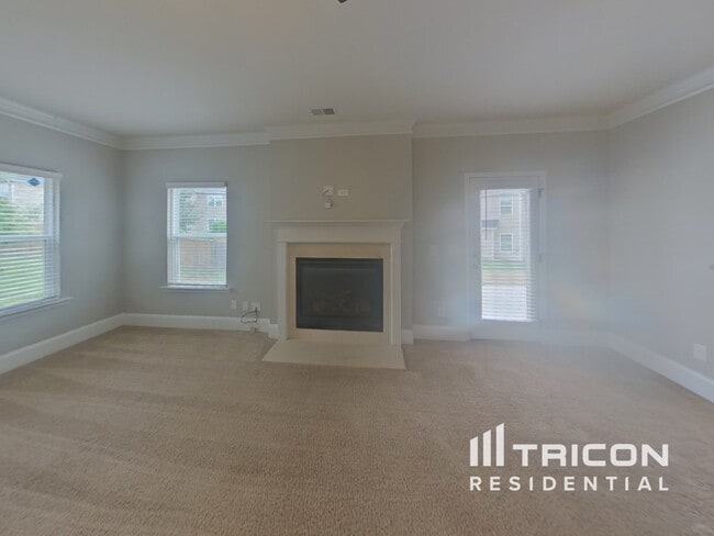 Building Photo - 60 Somerset Hills