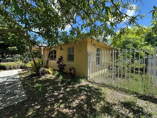 Building Photo - 14152 SW 288th Terrace