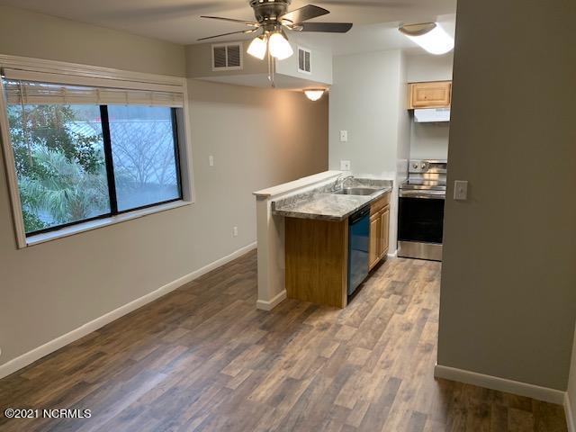 Foto del edificio - 10170 Beach Dr SW