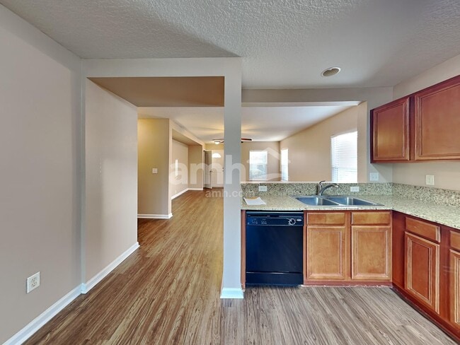 Building Photo - 12618 Wooded Bluff Ct