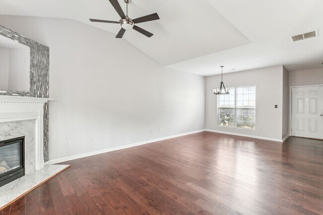 Foto del edificio - 3690 Brookwood Blvd