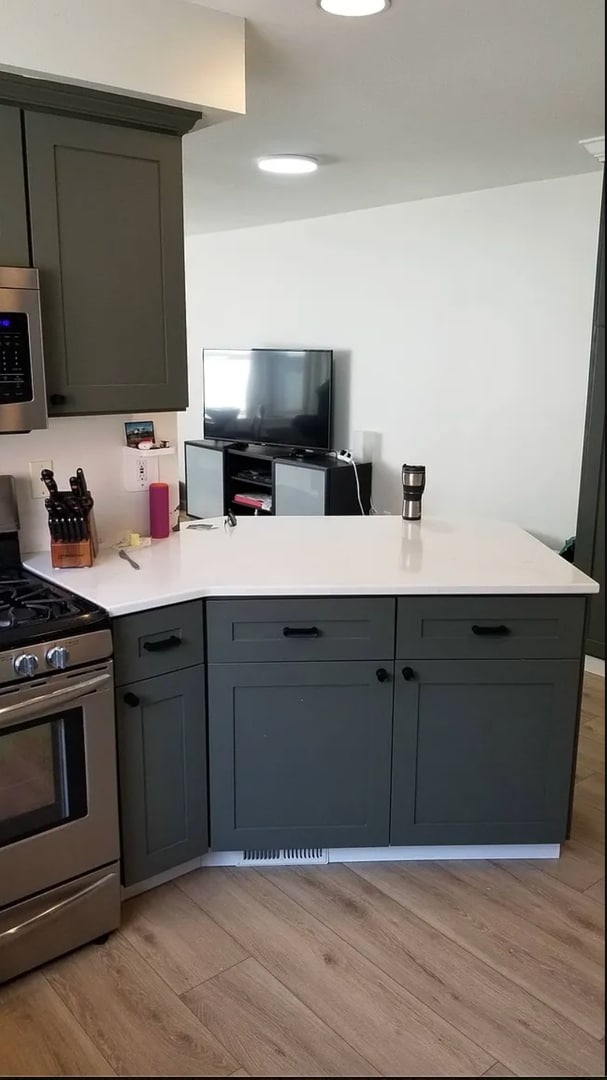 Building Photo - Greenwood Townhome 2Beds 1.5 Bath- $3,200