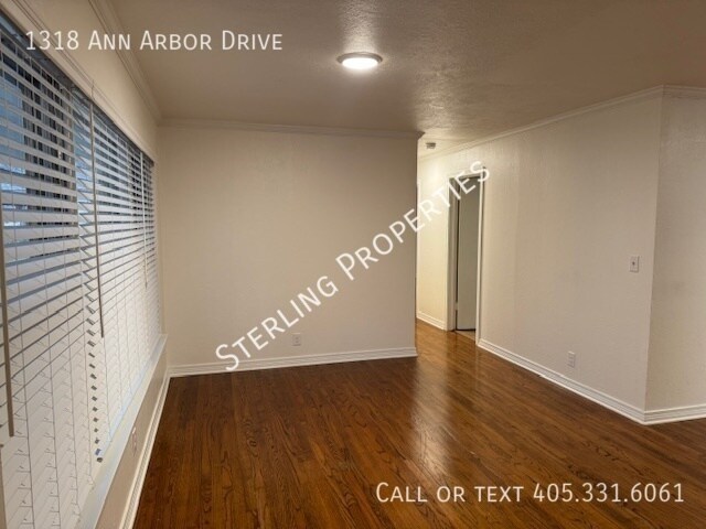 Foto del edificio - 1318 Ann Arbor Dr