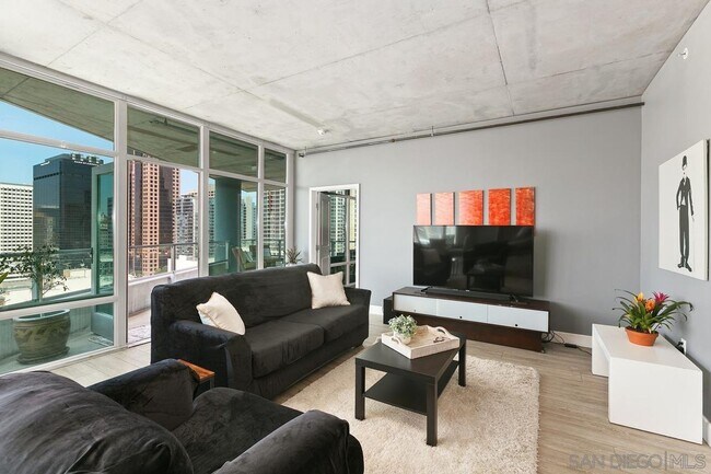 Foto del edificio - Gorgeous View Unit!