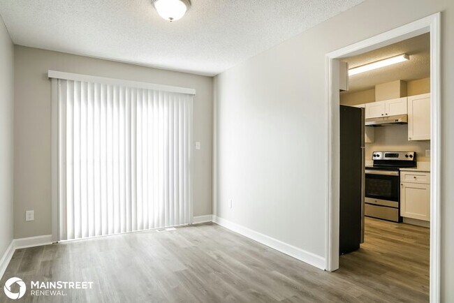 Building Photo - 1506 E LENOIR ST, RALEIGH, NC 27610