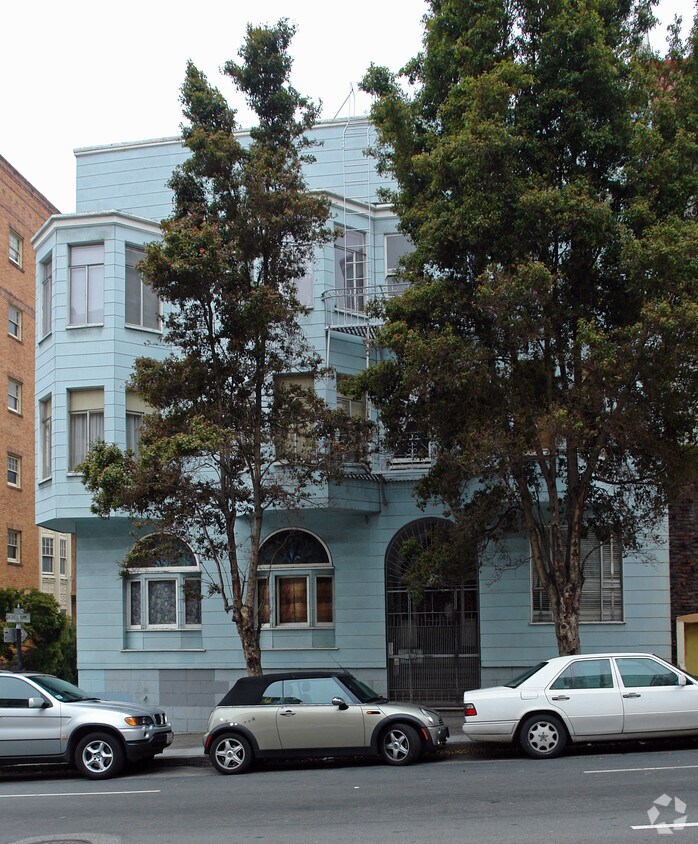 Building Photo - 745 Pine St