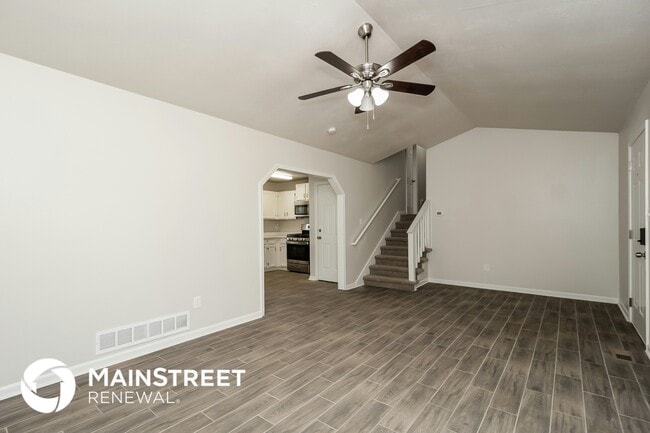 Building Photo - 175 Sumer Ln S