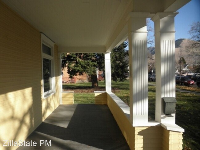 Building Photo - 4 br, 1.5 bath House - 328 S 3rd St W