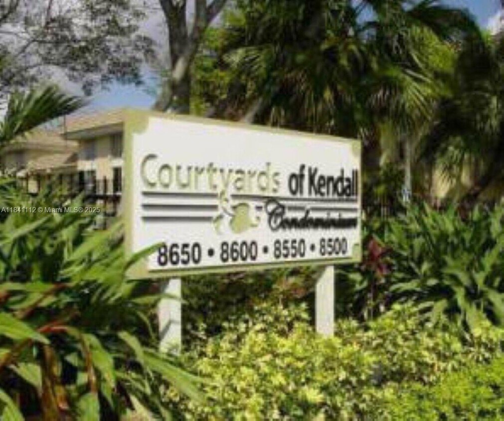 Foto principal - 8550 SW 109th Ave