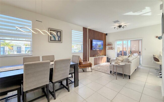 Foto del edificio - 12373 NW 24th Pl