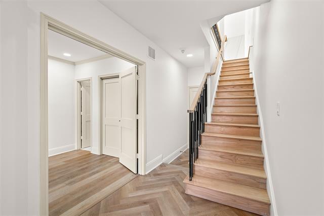 Foto del edificio - 4030 Gilbert Ave