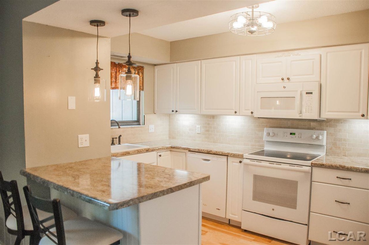 Foto principal - 305 Fairway Cove