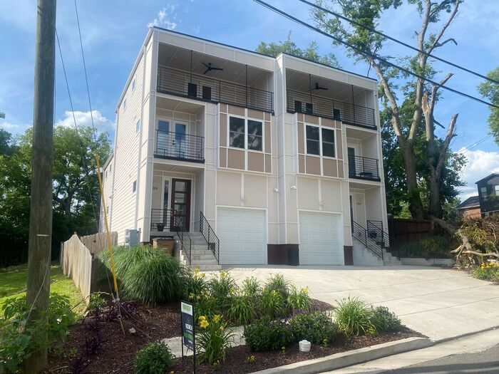 Newer Contruction - 3 Bed 3.5 Bath 3 Stories! - Newer Contruction - 3 Bed 3.5 Bath 3 Stories!