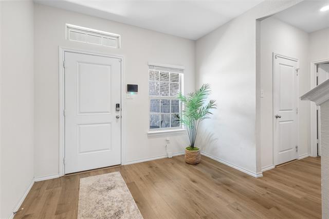 Foto del edificio - 3005 Karsen Ln