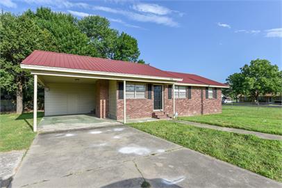 Primary Photo - 702 S Roland Rd