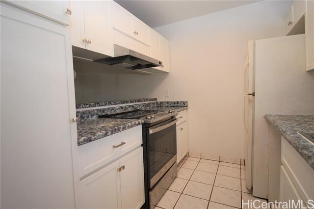 Building Photo - 94-1451-1451 Waipio Uka St