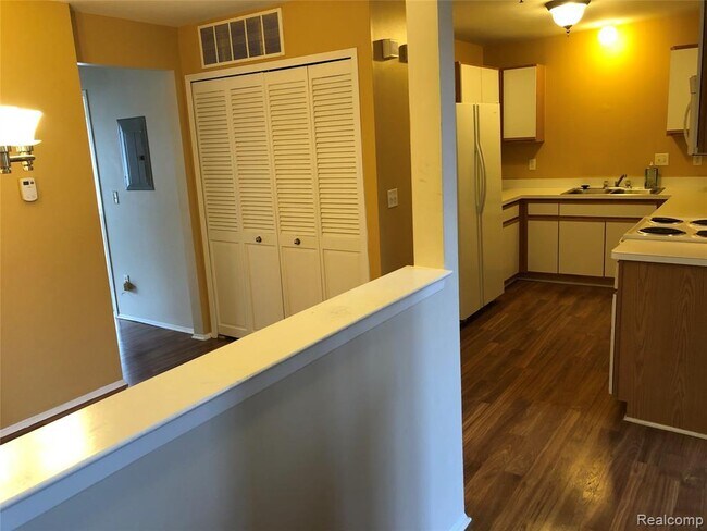 Foto del edificio - 23367 Grayson Dr