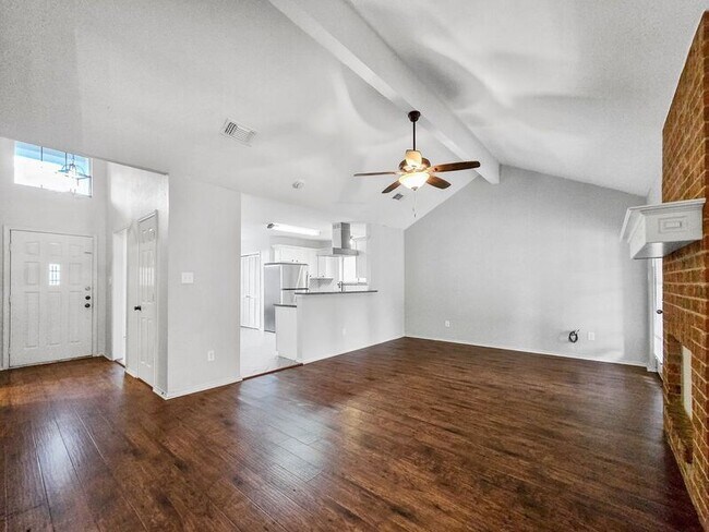 Foto del edificio - 3803 Brookfield Dr