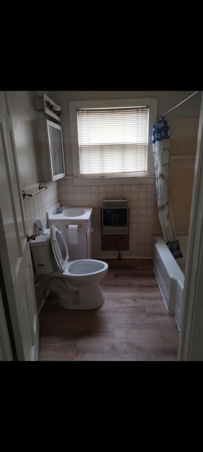 Foto del edificio - 207 N Highland Ave