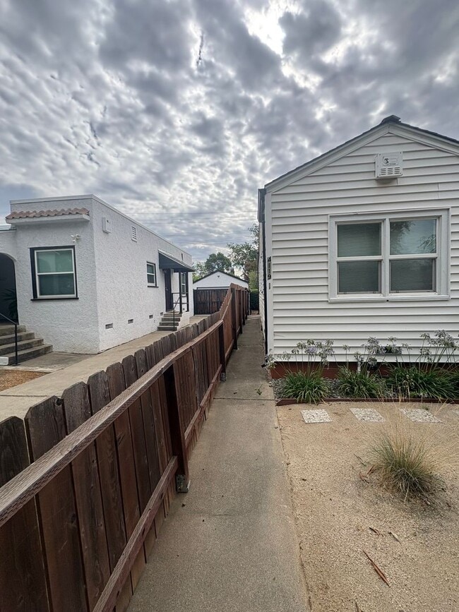 Photo - Fully Renovated 3 bed, 2 bath Home