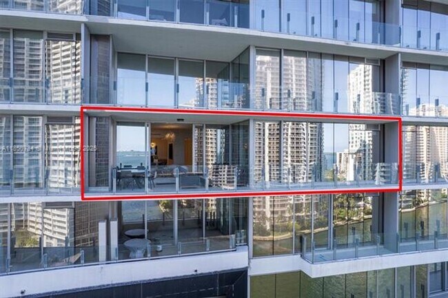 Foto del edificio - 300 Biscayne Blvd Way