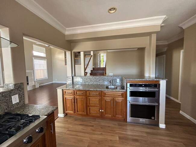 Building Photo - Beautiful home in Evergreen neighborhood